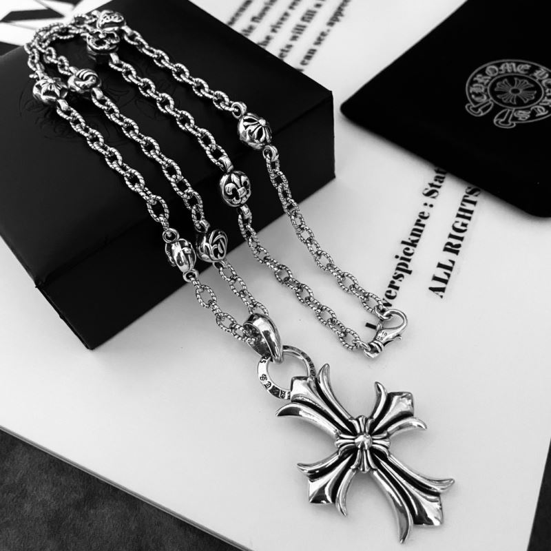 Ch**me He**ts necklaces